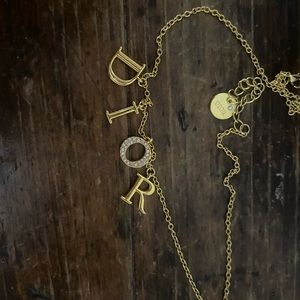 DIOR NECKLACE